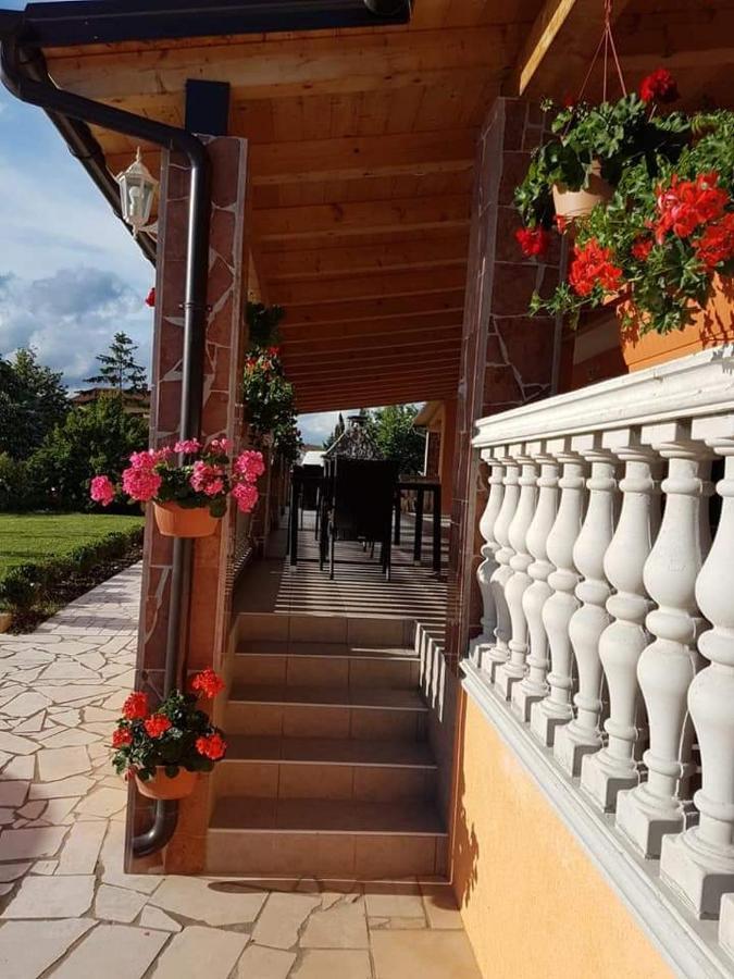 Villa Nikolina Medulin Eksteriør billede